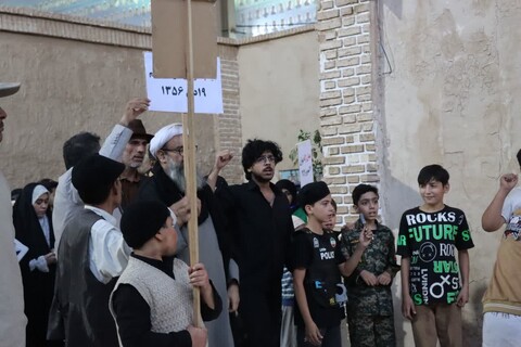 تصاویر/ اجرای سیر نمایش واره ای '' تویی تمام ماجرا "