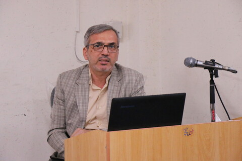 تصاویر/ کارگاه آموزشی از حجره تا رسانه "روایت مقاومت در حوزه تبلیغ"