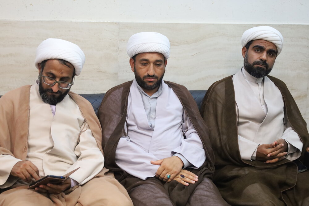 تصاویر/  نشست هم اندیشی اعضای شورای عالی حوزه علمیه استان هرمزگان