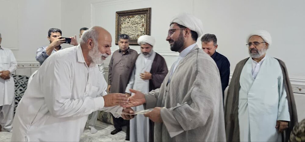 دیدار با خانواده شهید شهلی بر