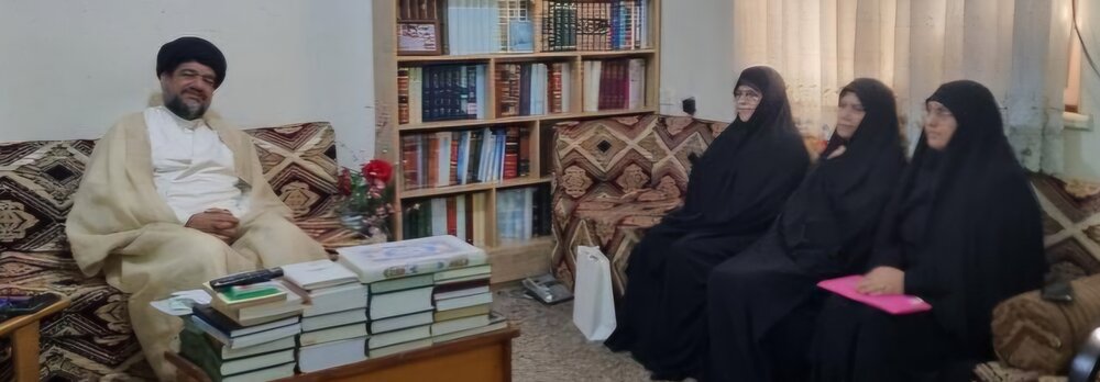 وحدت ملت ایران حول محور ولایت، دشمن را وادار به عقب‌نشینی کرد