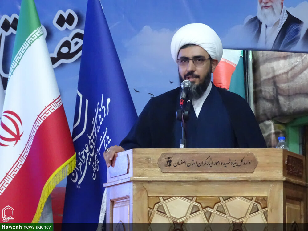 تمام هم و غم طلاب تبلیغ دین باشد