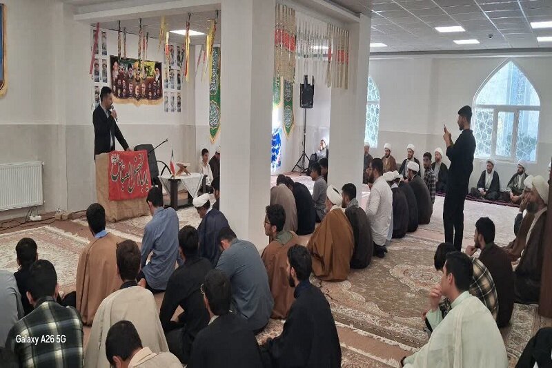 آغاز سال تحصیلی جدید در مدرسه علمیه سرپل ذهاب+عکس