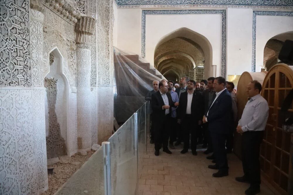 بازدید استاندار آذربایجان‌غربی از روند مرمت و احیای مسجد جامع ارومیه+ تصاویر