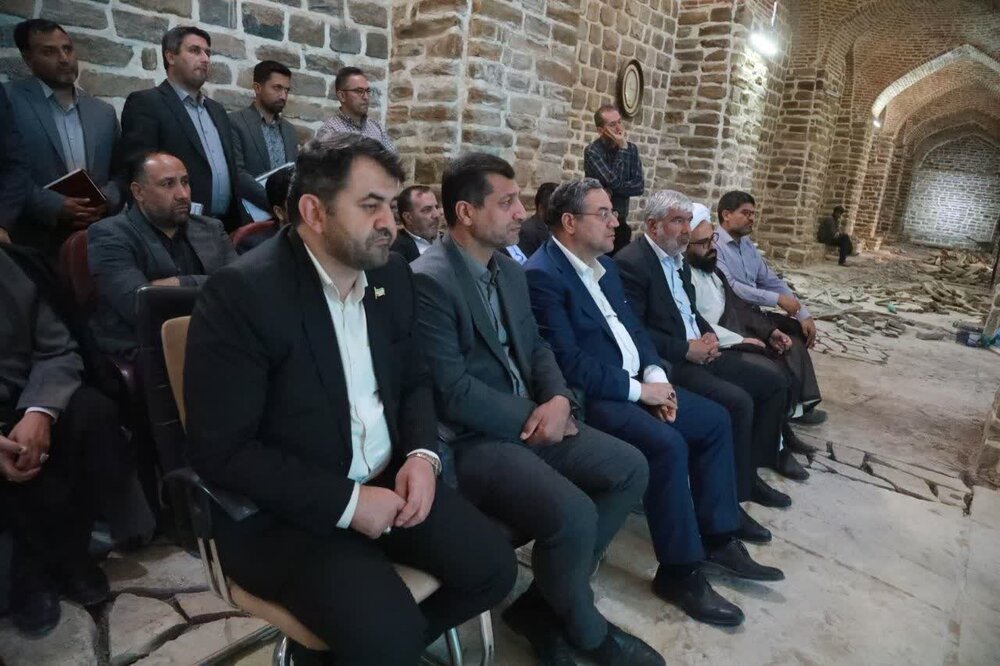بازدید استاندار آذربایجان‌غربی از روند مرمت و احیای مسجد جامع ارومیه+ تصاویر
