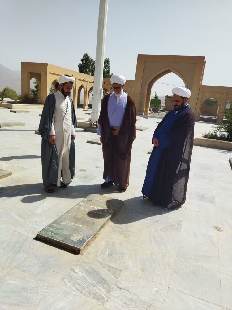 دیدار و گفت‌وگوی معاون تبلیغ حوزه علمیه کرمان با مبلغین بخش گلباف و ماهان+تصاویر