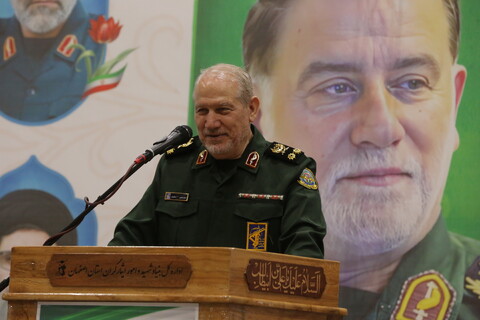 تصاویر / مراسم گرامیداشت اولین سالگرد شهادت شهیدان مقاومت سید حسن نصرالله و عباس نیلفروشان