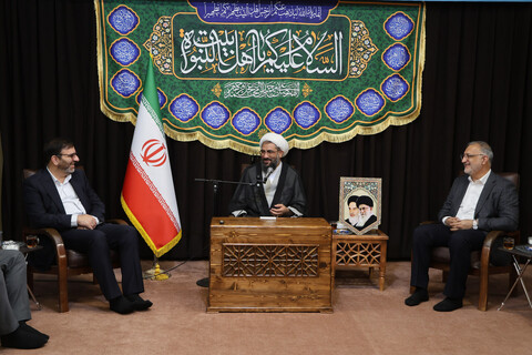 تصاویر / دیدار شهردار تهران با نماینده ولی فقیه در استان همدان