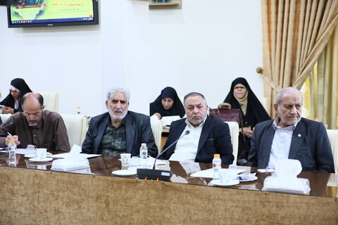 نشست استاندار همدان با جمعی از هیأت‌های مذهبی استان