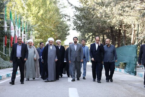 نشست استاندار همدان با جمعی از هیأت‌های مذهبی استان