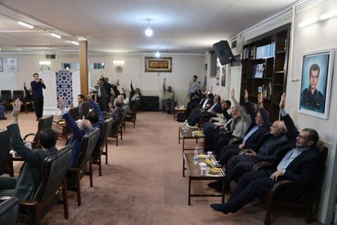 تصاویر / مجمع عمومی فوق العاده موسسه خیریه مهدیه همدان