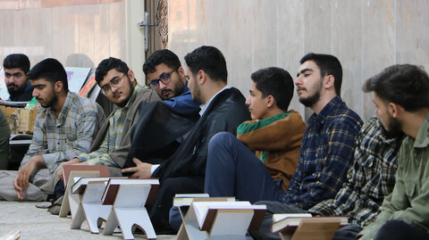 تصاویر/ برگزاری محفل انس با قرآن در مدرسه علمیه امام صادق علیه‌السلام پاکدشت