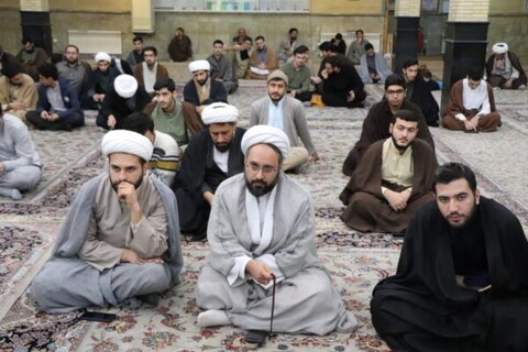 تصاویر/ مراسم بزرگداشت هفته دفاع مقدس در حوزه علمیه بناب