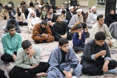 تصاویر/ مراسم بزرگداشت هفته دفاع مقدس در حوزه علمیه بناب