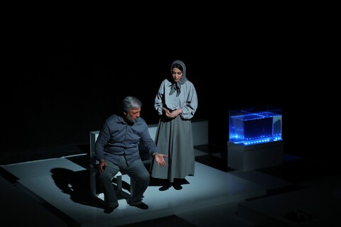 تصاویر/ آغاز اجرای نمایش «قرار» در قم با محوریت شهدای غواص دفاع مقدس