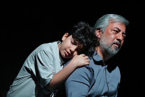 تصاویر/ آغاز اجرای نمایش «قرار» در قم با محوریت شهدای غواص دفاع مقدس