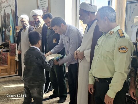 تصاویر/ اقامه نماز جمعه شهرستان پلدشت