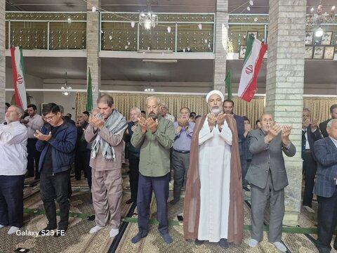 تصاویر/ اقامه نماز جمعه شهرستان پلدشت