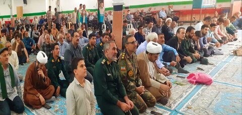 تصاویر/ نمازعبادی سیاسی جمعه آران وبیدگل