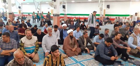 تصاویر/ نمازعبادی سیاسی جمعه آران وبیدگل