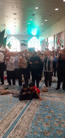 تصاویر/ نمازعبادی سیاسی جمعه آران وبیدگل