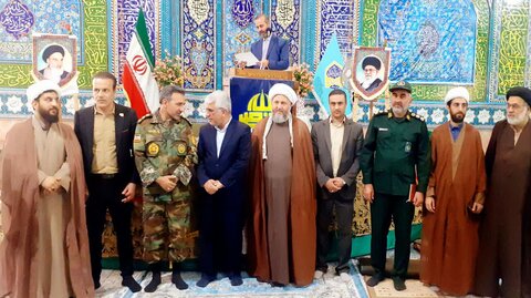 تصاویر/ نمازعبادی سیاسی جمعه آران وبیدگل