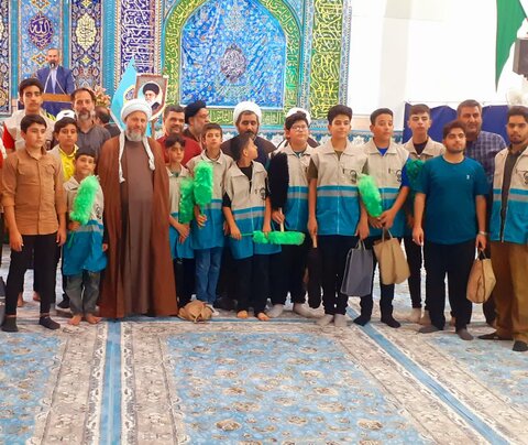 تصاویر/ نمازعبادی سیاسی جمعه آران وبیدگل