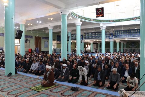 تصاویر/ اقامه نماز جمه شهرستان تکاب