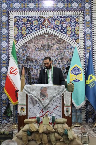 تصاویر/ اقامه نماز جمعه شهر کشاورز