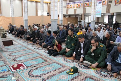 تصاویر/ اقامه نماز جمعه شهر کشاورز