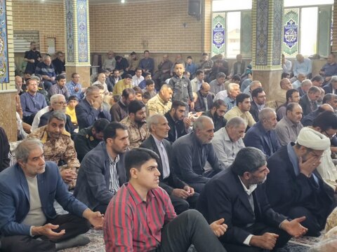 تصاویر/ اقامه نماز جمعه نقده