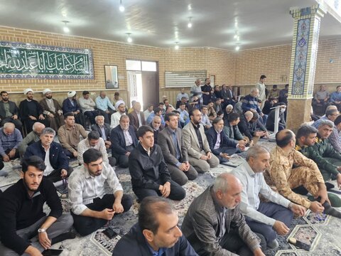 تصاویر/ اقامه نماز جمعه نقده