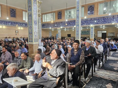 تصاویر/ اقامه نماز جمعه نقده