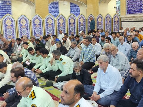 تصاویر/ اقامه نماز جمعه شهر بم