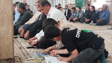 تصاویر/ اقامه نماز جمعه شهرستان باروق