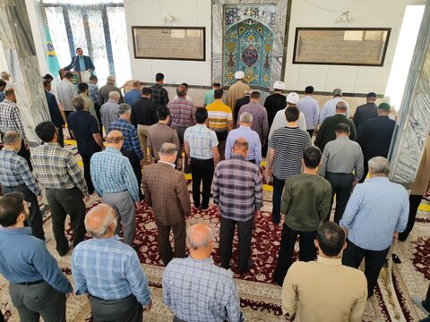 تصاویر/ نمازعبادی سیاسی جمعه قمصر