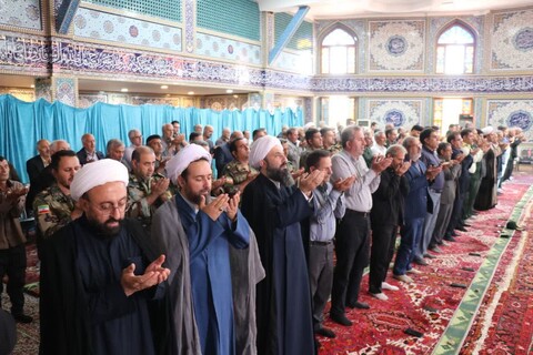 تصاویر/ اقامه نماز جمعه جلفا