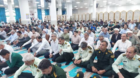 نمازجمعه امروز شهر جم به روایت تصویر