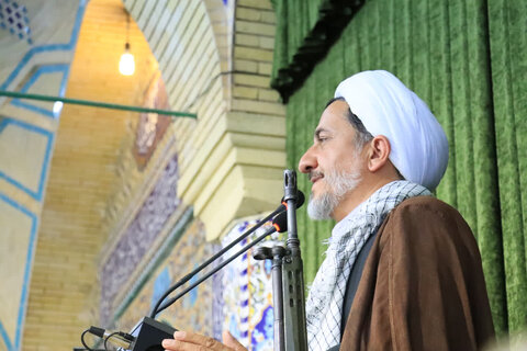 تصاویر/ اقامه نماز جمعه شهر ماهان