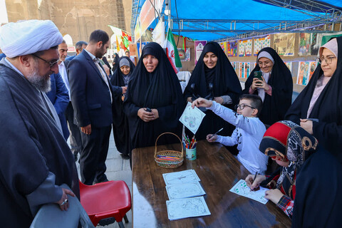 تصاویر/  نمایشگاه توانمندی‌های دفاعی، امنیتی و فرهنگی در سنگ فرش مصلا تبریز