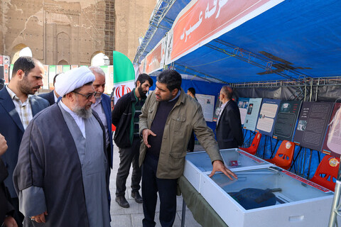 تصاویر/  نمایشگاه توانمندی‌های دفاعی، امنیتی و فرهنگی در سنگ فرش مصلا تبریز