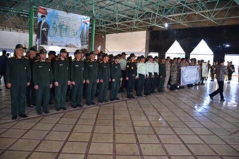 تصاویر/ مراسم غبارروبی و عطر افشانی مزار مطهر شهداء در مرند