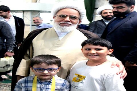 تصاویر/ اقامه نماز جمعه در کرمانشاه