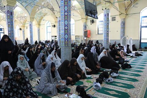 ادامه تصاویر نمازجمعه ماهان