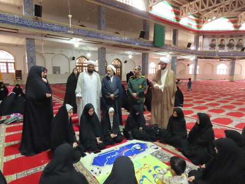 تصاویر/ همایش بزرگ میقات صالحین بسیج اردکان با شعار"ما فاتحان قله ایم" برگزار شد