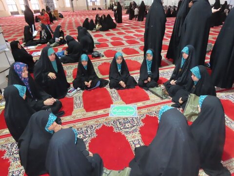 تصاویر/ همایش بزرگ میقات صالحین بسیج اردکان با شعار"ما فاتحان قله ایم" برگزار شد