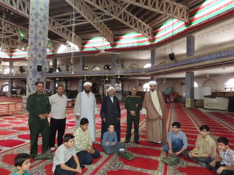 تصاویر/ همایش بزرگ میقات صالحین بسیج اردکان با شعار"ما فاتحان قله ایم" برگزار شد