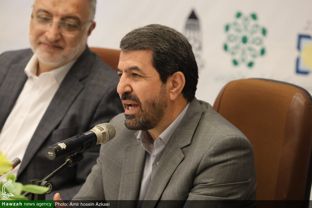 شهرداران باید محور مدیریت جوامع محلی باشند