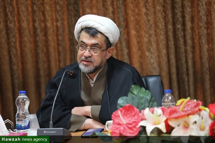 انسجام امت اسلامی با همه تنوع‌اش حفظ شود