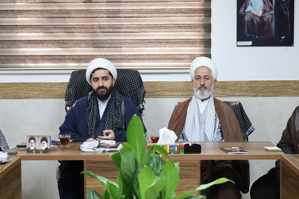 دفاع مقدس جلوه‌ای از ایستادگی ملت ایران در برابر تمام قدرت‌ها بود